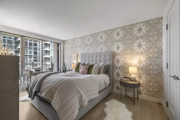 Boston, MA 02210,133 Seaport Blvd #716