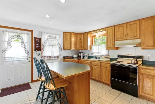 Billerica, MA 01821,18 Crimson Rd