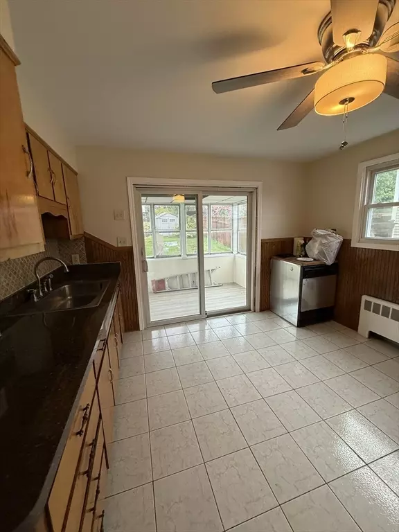 Revere, MA 02151,185 Suffolk