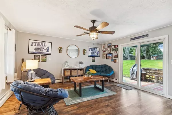 Brooklyn, CT 06234,15 Bunny Lane