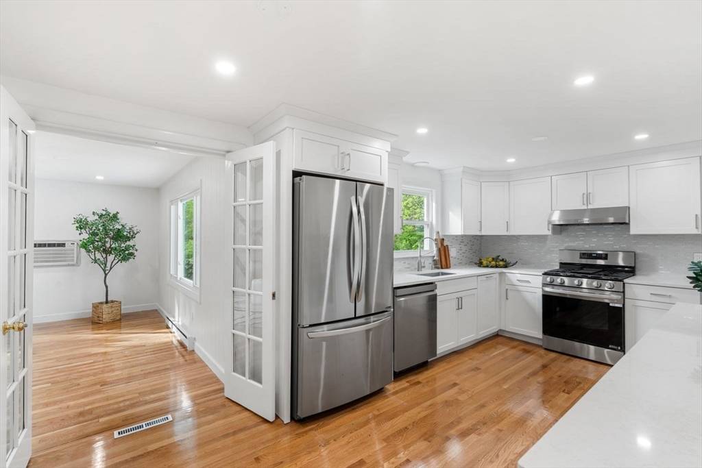 Lexington, MA 02421,65 Cary Ave