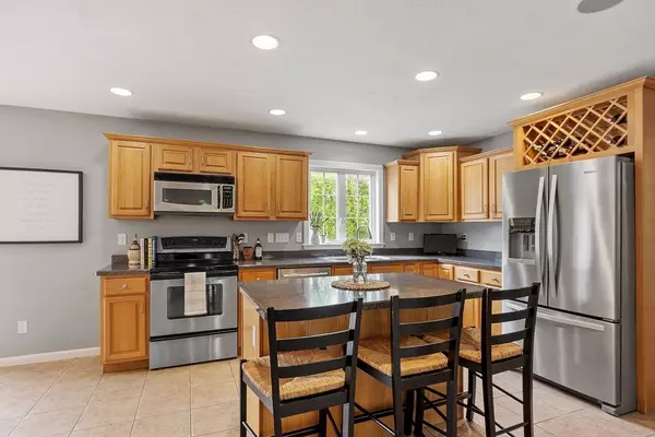 Holden, MA 01520,43 Blair Dr