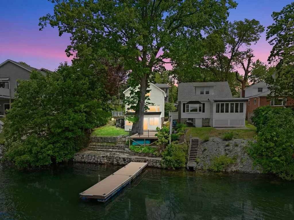 Shrewsbury, MA 01545,49 Bay View Dr