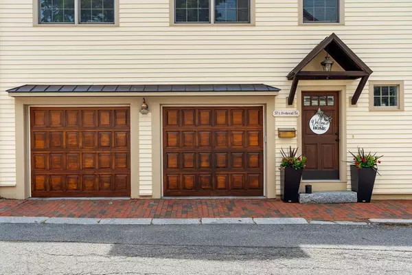 Newburyport, MA 01950,37-1/2 Federal St