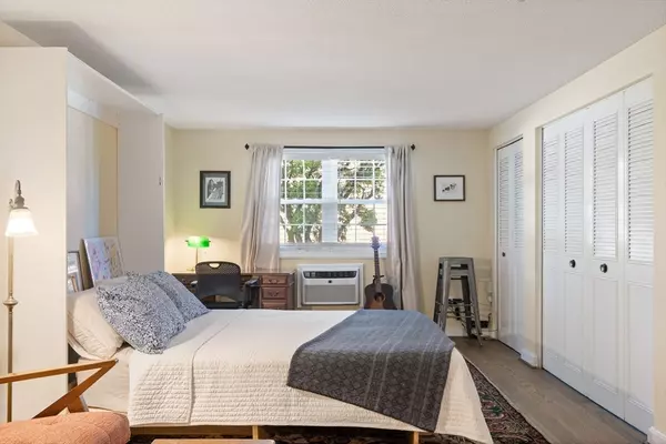 Arlington, MA 02476,2 Old Colony Lane #4