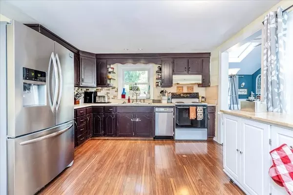 Danvers, MA 01923,34 Roosevelt Ave