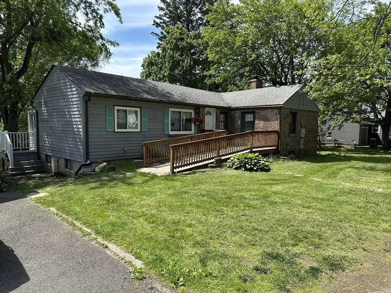 70 Almon Avenue, West Springfield, MA 01089