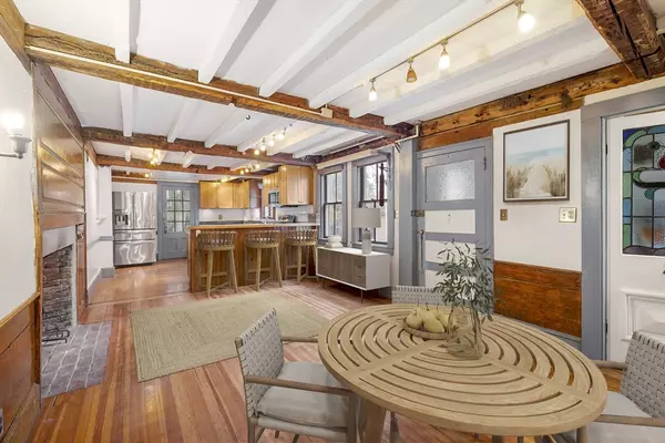 Marblehead, MA 01945,50 Humphrey Street