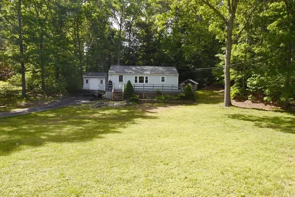 Plymouth, MA 02360,99 Scarlet Dr