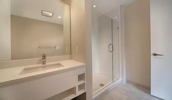 Cambridge, MA 02142,270 3rd Street #214