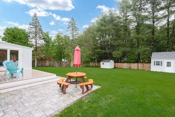 Holliston, MA 01746,29 Regal Street