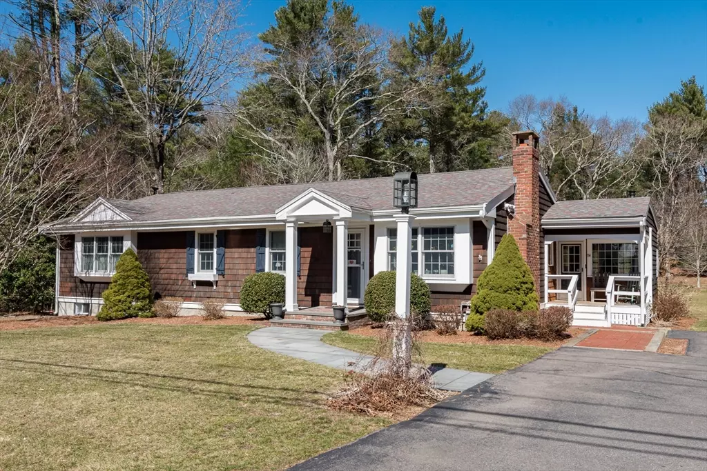 Pembroke, MA 02359,114 Standish Street