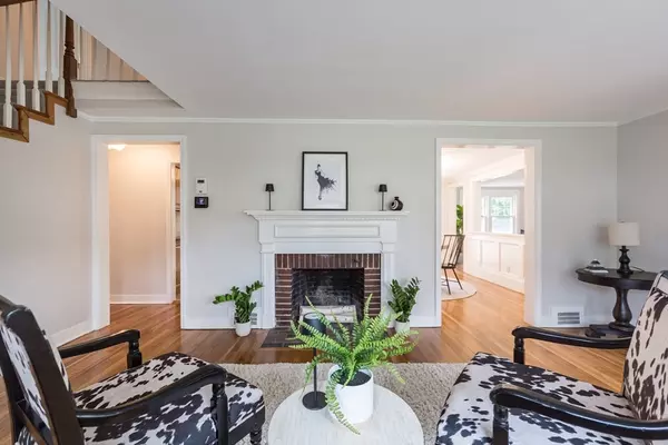 Natick, MA 01760,6 Gilbert Road