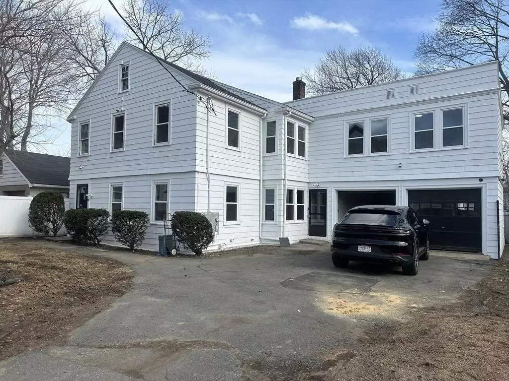 Lynn, MA 01902,19 Nahant Pl #2