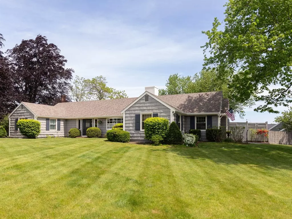 Plymouth, MA 02360,253 Court St