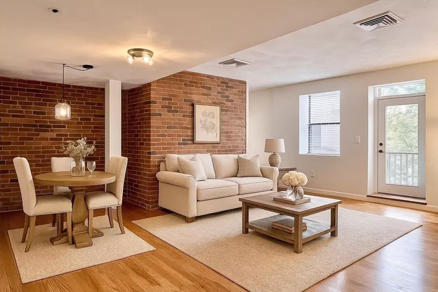 155 Kendrick Ave #306, Quincy, MA 02169