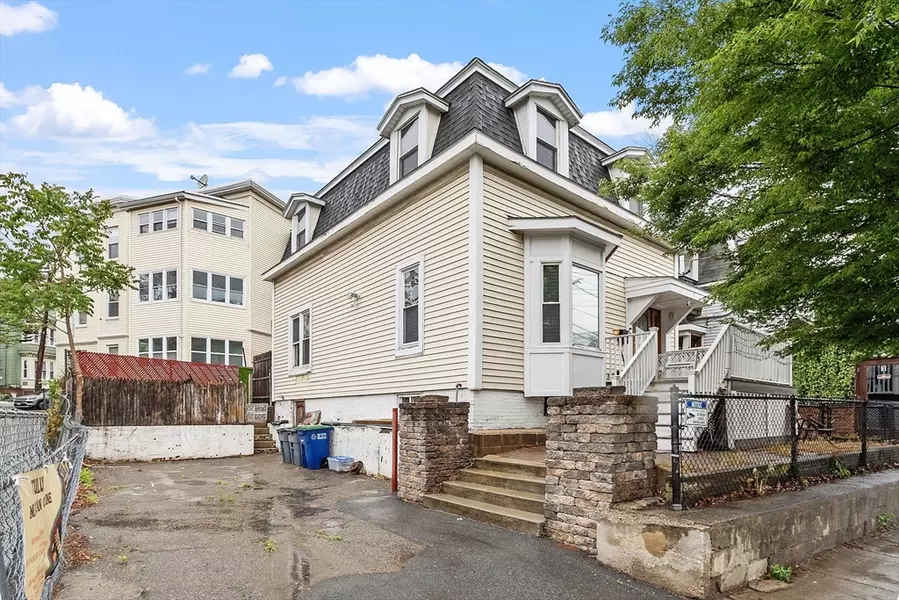7 Washington, Somerville, MA 02143