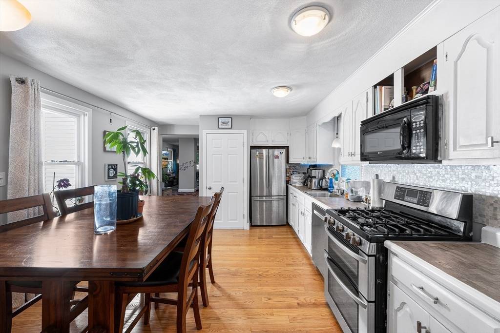 Revere, MA 02151,44 Mill St