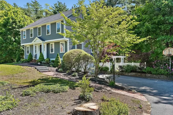 Duxbury, MA 02332,45 Elis Ln