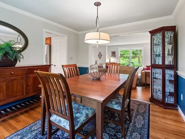 Shrewsbury, MA 01545,9 Hill Street #private way