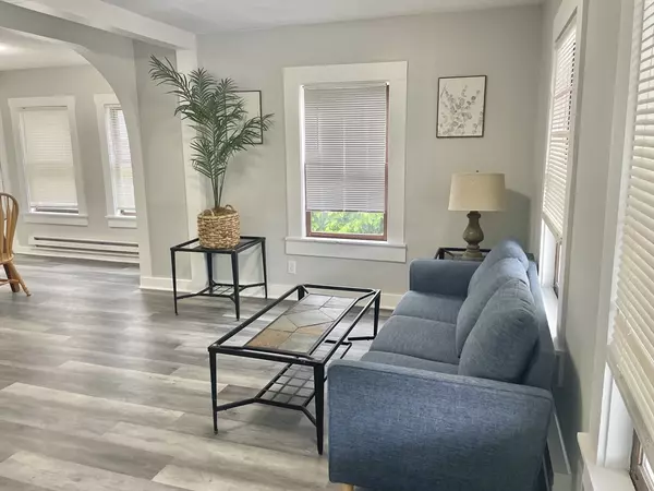 Southbridge, MA 01550,28-30 Plimpton St