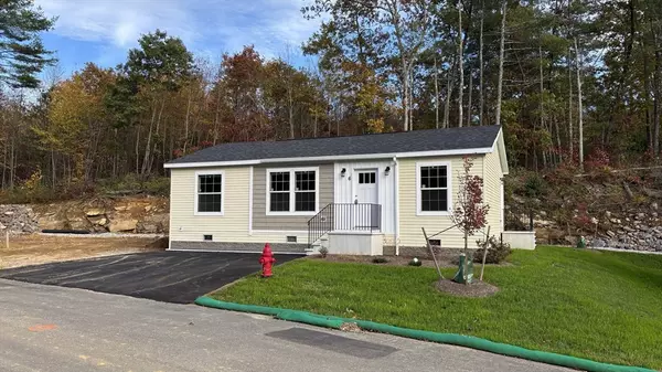 6 Berry Farms Road #3, Sturbridge, MA 01566