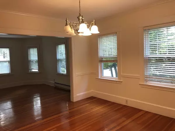 Wellesley, MA 02482,24 State Street #2