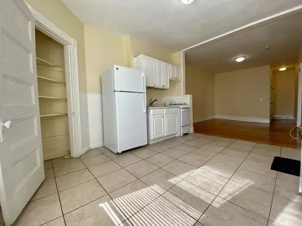 769 Broadway #3, Chelsea, MA 02150
