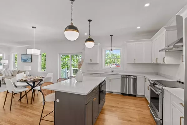 Wilmington, MA 01887,8 Mass Avenue