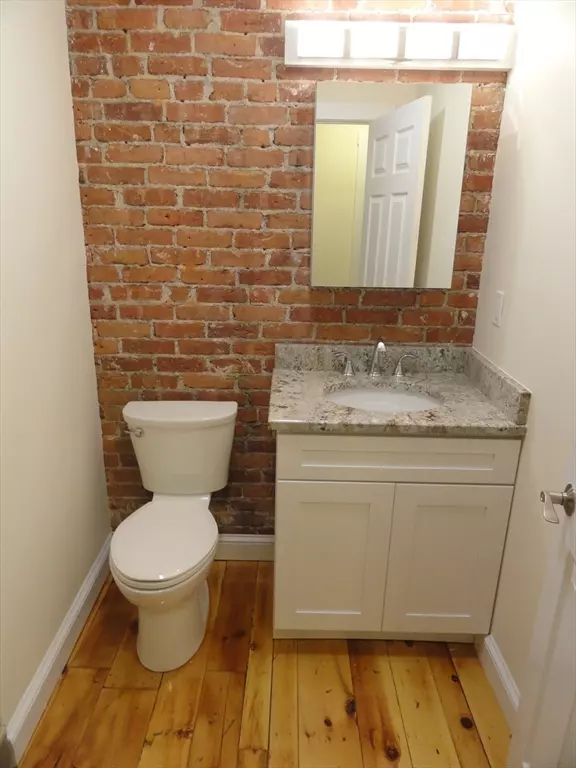 Cambridge, MA 02139,231 Norfolk St #4
