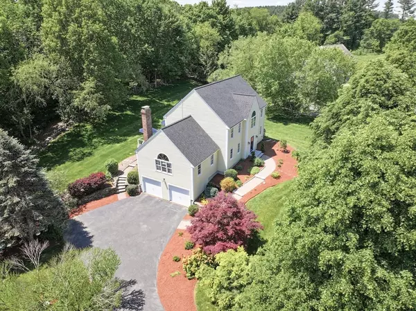 Southborough, MA 01772,2 David Henry Gardner Ln