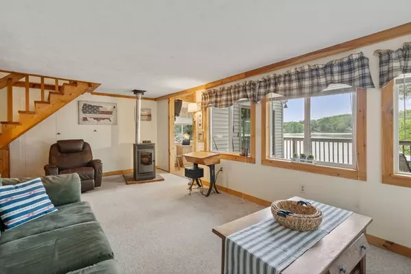 Spencer, MA 01562,53 Oakland Dr