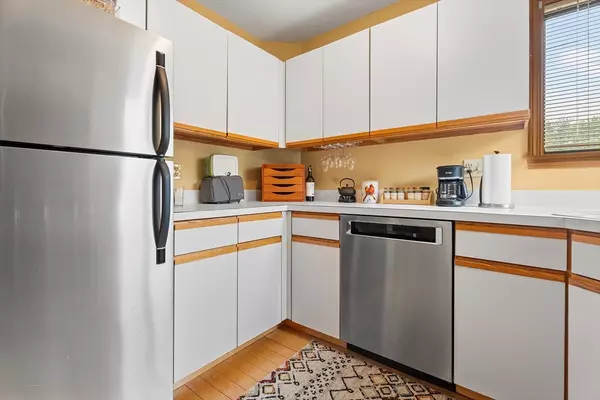 Agawam, MA 01001,25 Ash Ln #25