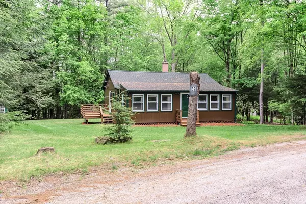 Goshen, MA 01032,32 Birch Rd