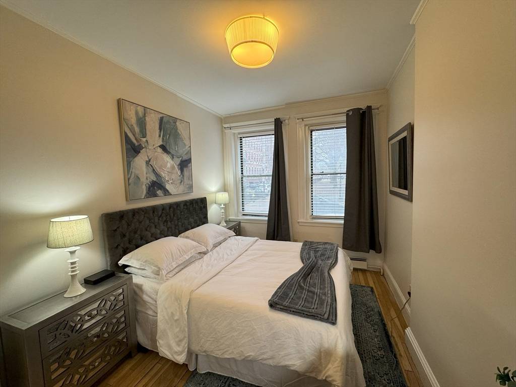Boston, MA 02118,34 E Newton #2FURNISHED