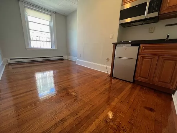 507 Beacon #13, Boston, MA 02215