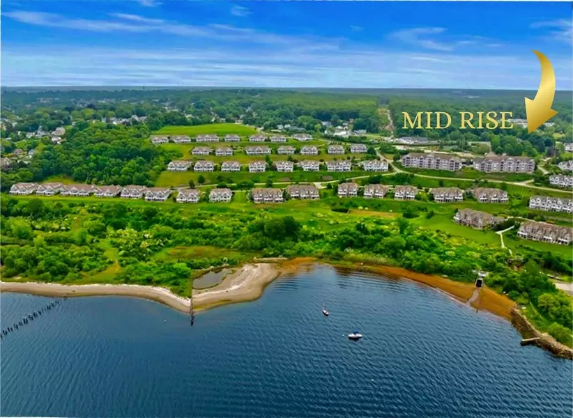 71 Starboard Dr #170, Tiverton, RI 02878