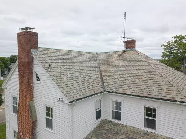 Pawtucket, RI 02860,36 Underwood St