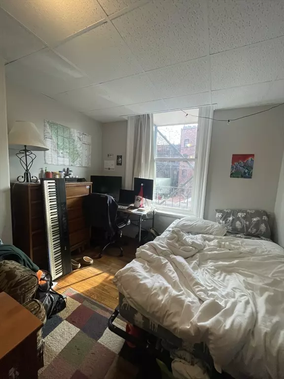 Boston, MA 02115,505 Beacon Street #02
