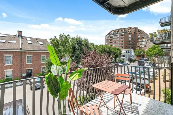 Boston, MA 02109,343 Commercial St #212