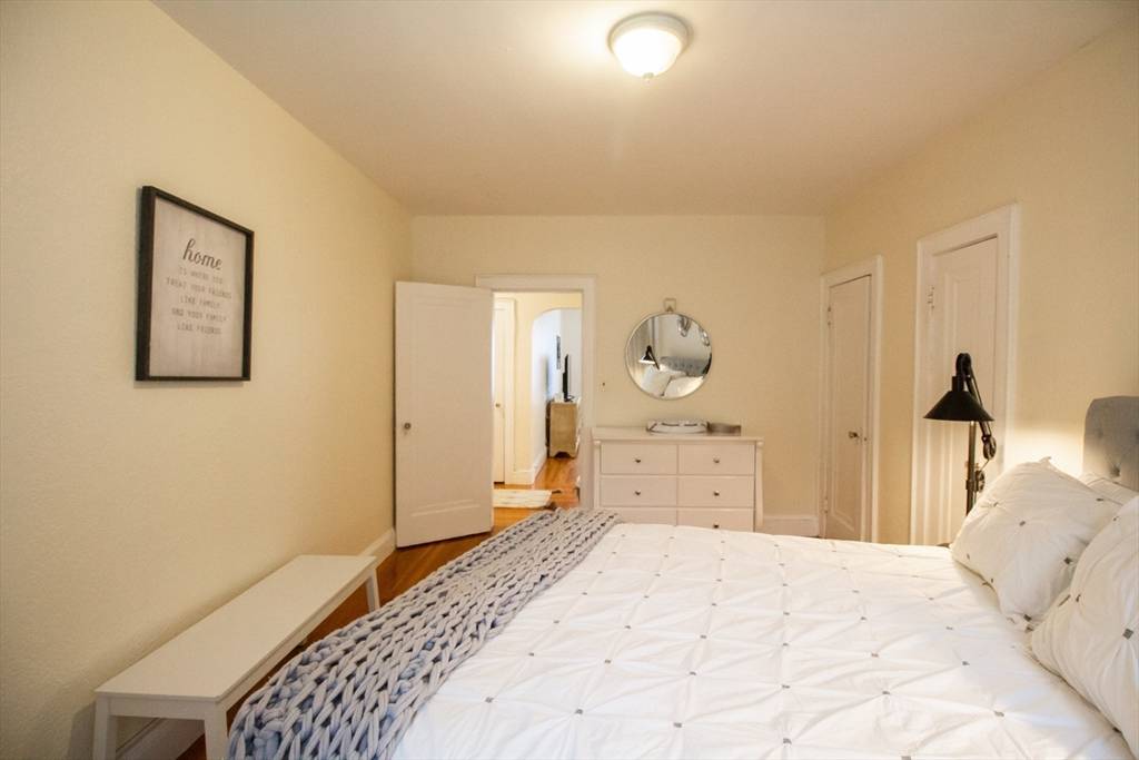 Boston, MA 02135,90 Kilsyth Rd #37
