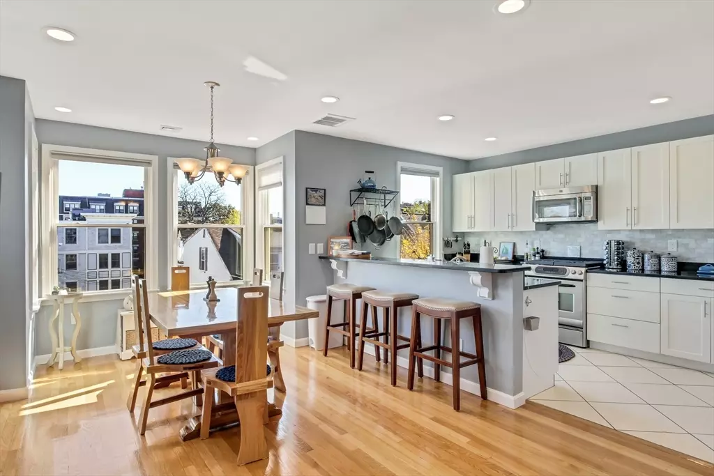 Boston, MA 02129,28 Monument St #3