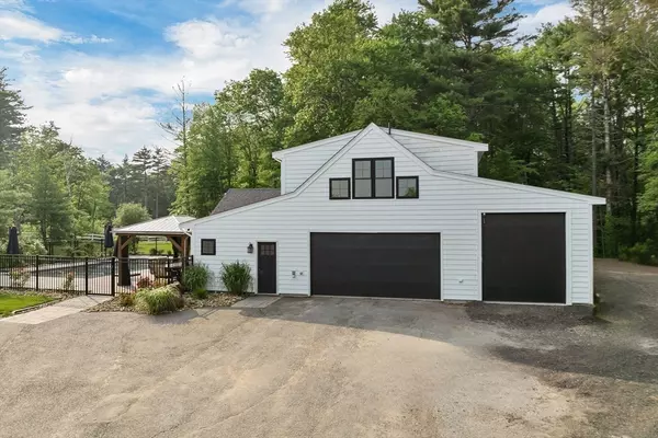 Rowley, MA 01969,75 Glen St
