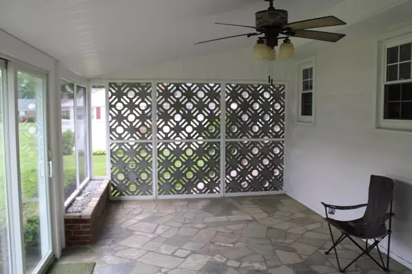 Montague, MA 01376,9 Norman Cir