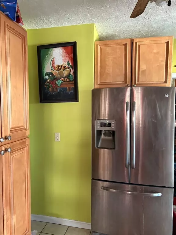 Lynn, MA 01902,12 Graves Ave