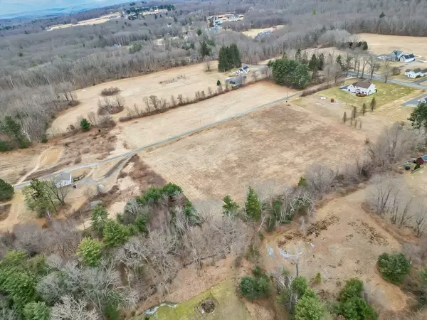 Wilbraham, MA 01095,5v Red Gap Rd
