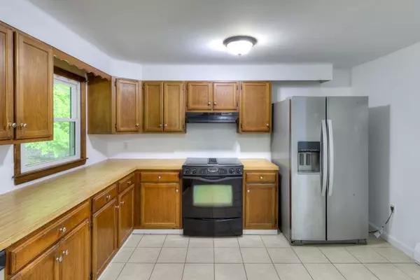 Sturbridge, MA 01566,57 Westwood Drive