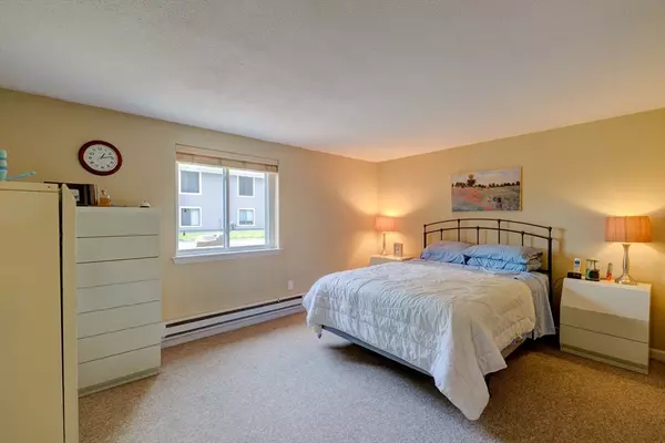 Easton, MA 02375,15 Foundry Street #B1