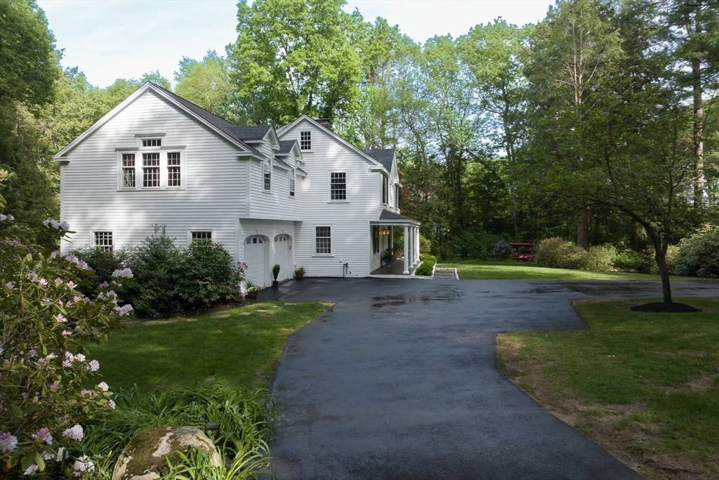 Weston, MA 02493,338 Highland Street