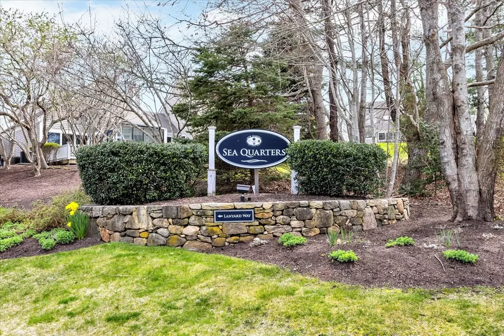 Mashpee, MA 02649,10 Lanyard Way #7239